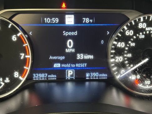 Used 2023 Nissan Altima 2.0 SR FWD image 3