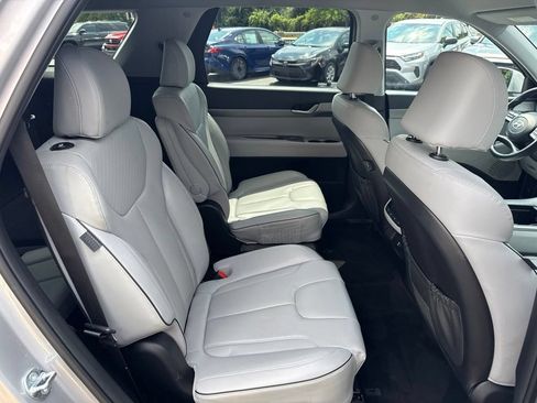 Used 2025 Hyundai Palisade SEL FWD image 31