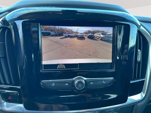 Certified 2020 Chevrolet Traverse LS image 12