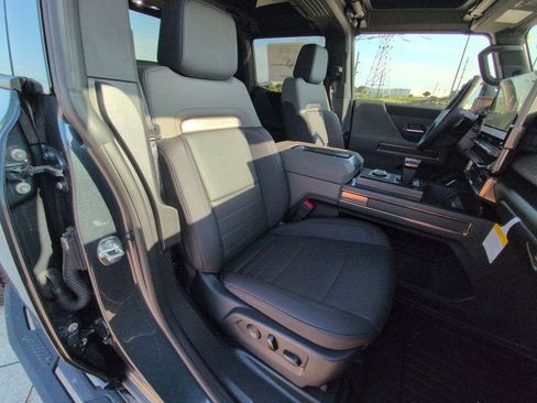 New 2025 GMC Hummer EV 3X w/ LPO, Sport Package image 27