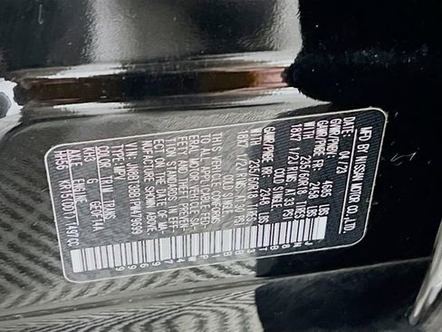 Used 2023 Nissan Rogue SV image 26