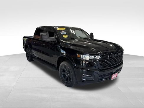 Used 2025 RAM 1500 Big Horn AWD/4WD image 12