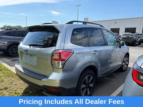 Used 2018 Subaru Forester 2.5i Premium AWD/4WD image 5