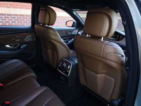 Used 2018 Mercedes-Benz S 560 S 560 4MATIC Sedan image 13