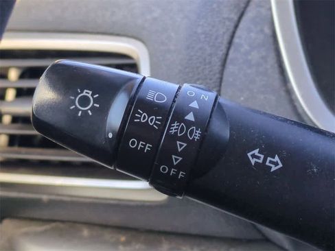 Used 2020 Mitsubishi Eclipse Cross ES image 23