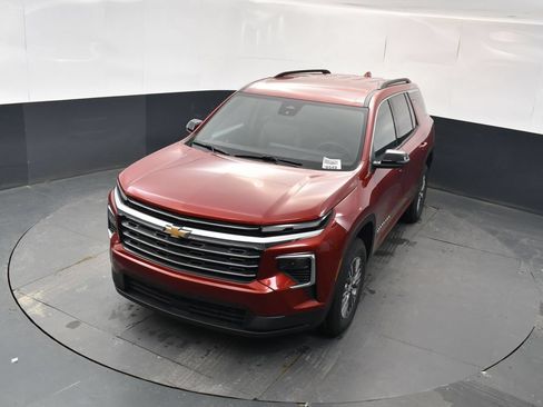 New 2026 Chevrolet Traverse LT w/ Driver Confidence Package AWD/4WD image 19