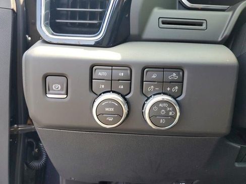 New 2026 GMC Sierra 2500 Denali AWD/4WD image 30