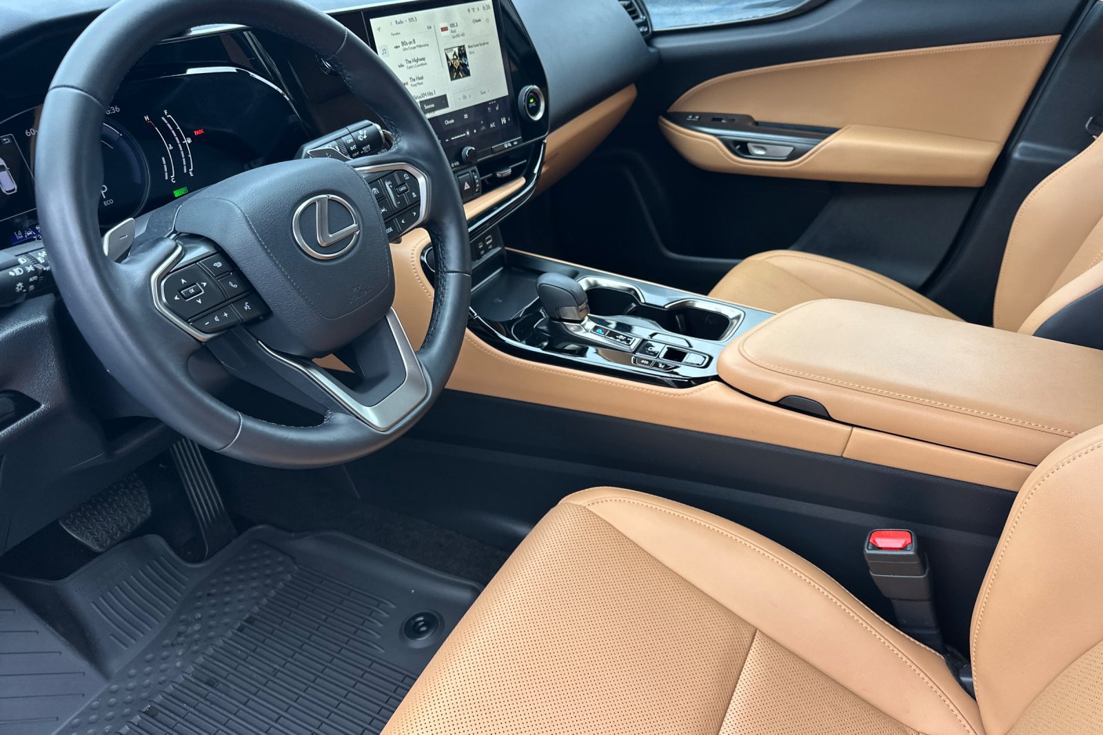 Certified 2026 Lexus NX 350h AWD w/ Accessory Package (2T) image 7