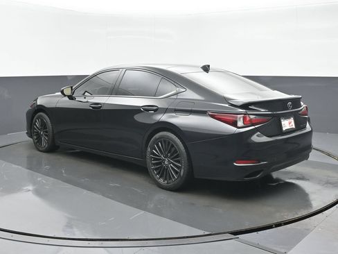 Used 2022 Lexus ES 350 w/ Premium Package FWD image 5