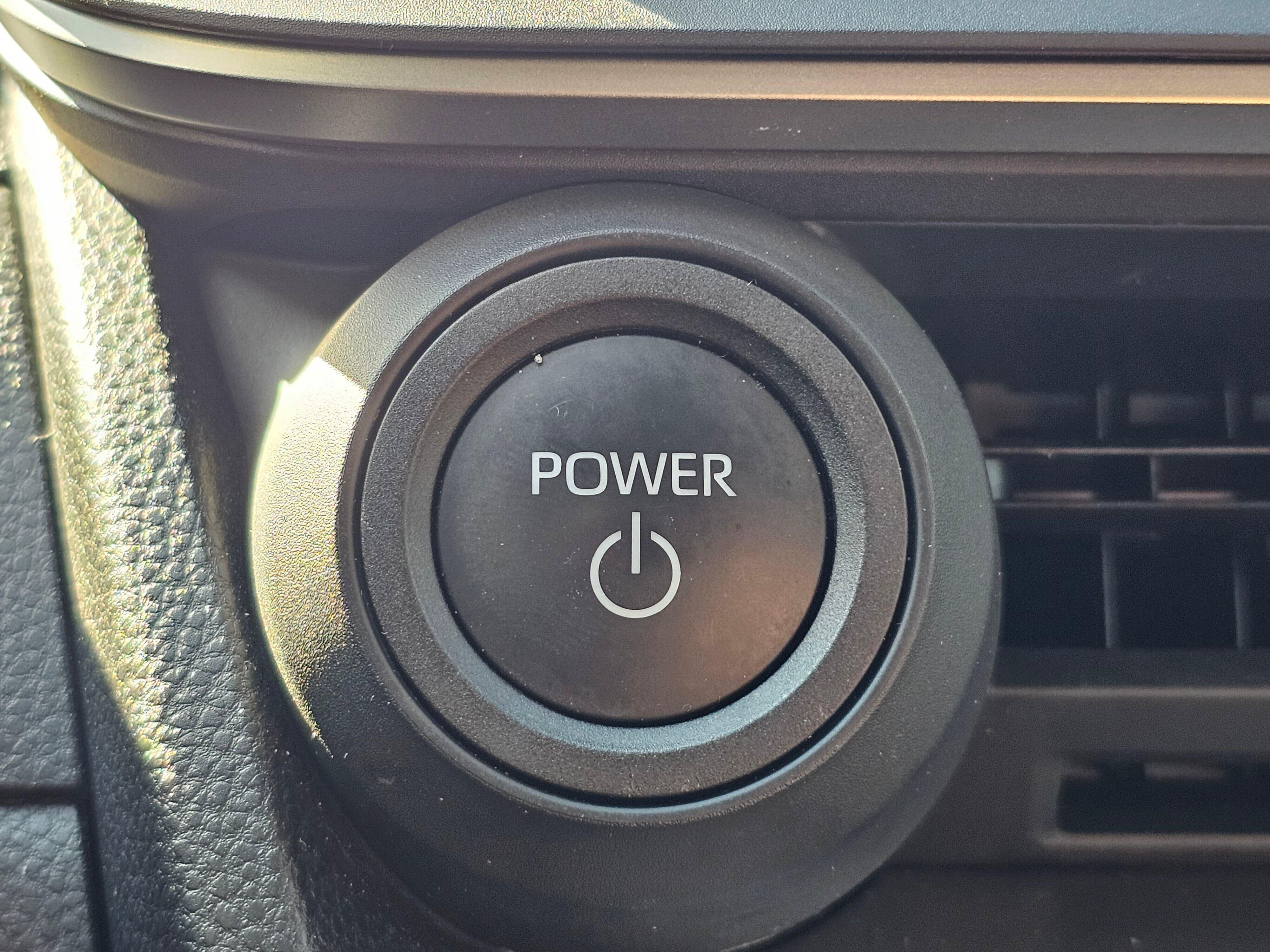 Certified 2023 Toyota Prius LE AWD/4WD image 25