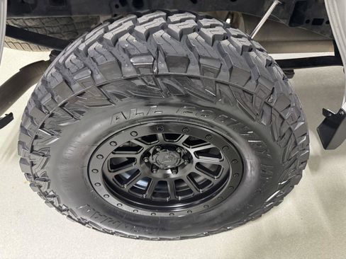 Used 2025 Ford F150 XL image 32