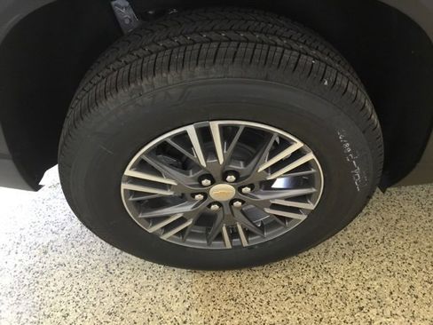 New 2026 Chevrolet Traverse LT w/ LPO, Floor Liner Package image 22