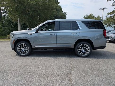 New 2026 GMC Yukon Denali w/ Denali Reserve Package RWD image 8