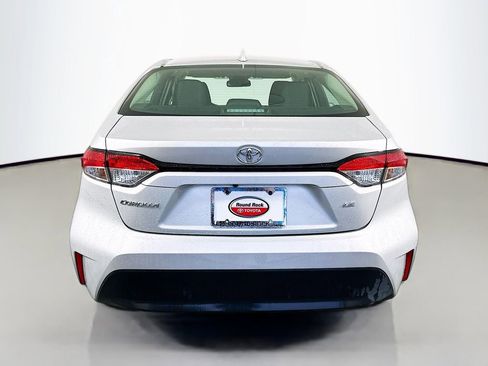 Used 2024 Toyota Corolla LE FWD image 6