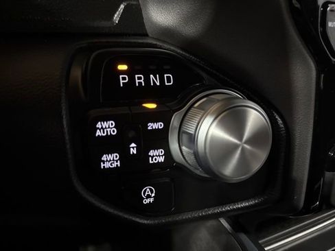 Used 2023 RAM 1500 Laramie AWD/4WD image 14