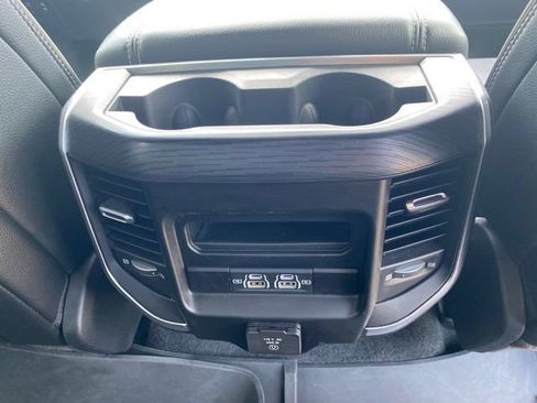 Used 2023 RAM 1500 Laramie AWD/4WD image 33