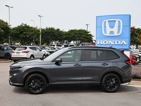 Certified 2026 Honda CR-V Sport image 4