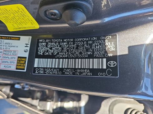 Used 2022 Toyota Prius Limited FWD image 35