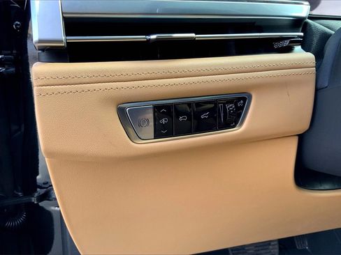 New 2025 Cadillac Escalade IQ Luxury 2 image 19