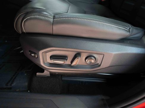 Used 2022 Toyota Tundra Capstone image 12