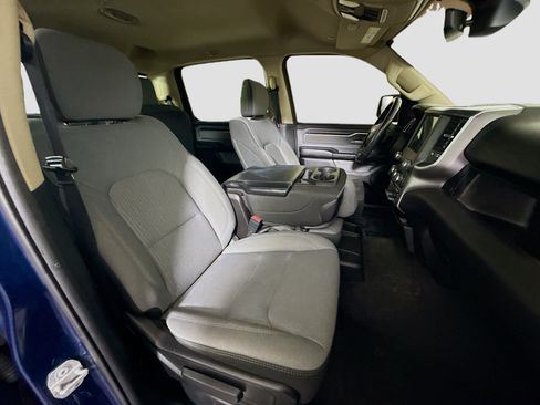 Used 2019 RAM 1500 Big Horn AWD/4WD image 29