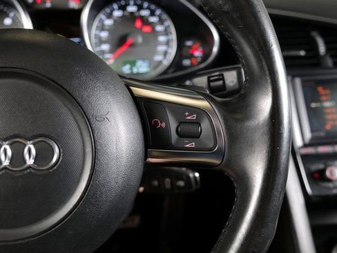 Used 2011 Audi R8 V8 image 21