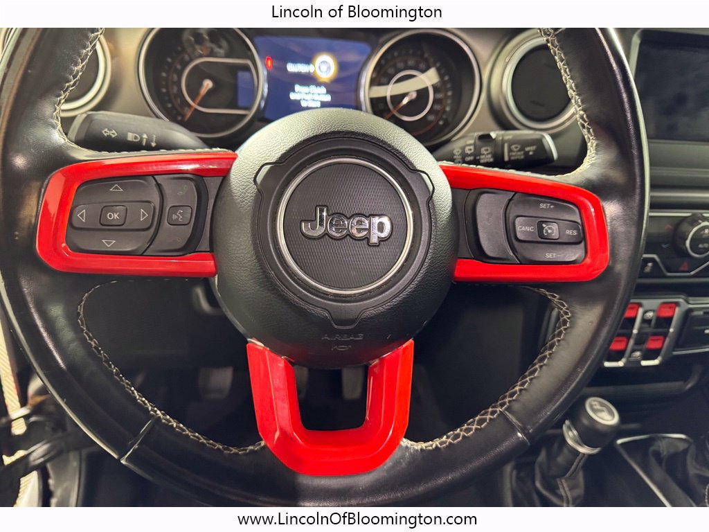 Used 2019 Jeep Wrangler Unlimited Sahara AWD/4WD image 18
