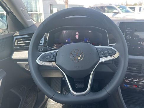 New 2026 Volkswagen Jetta SE FWD image 14