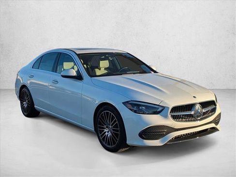 Used 2023 Mercedes-Benz C 300 Sedan image 3