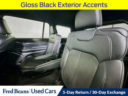 Used 2022 Jeep Grand Cherokee L Laredo AWD/4WD image 30