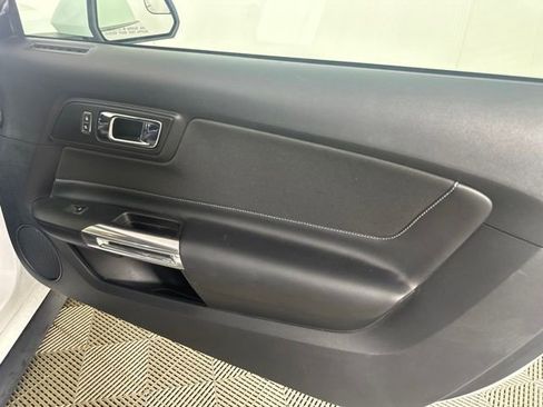 Used 2017 Ford Mustang Convertible w/ Equipment Group 051A RWD image 17