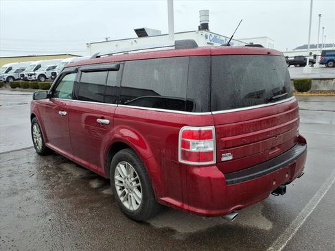 Used 2019 Ford Flex SEL image 4
