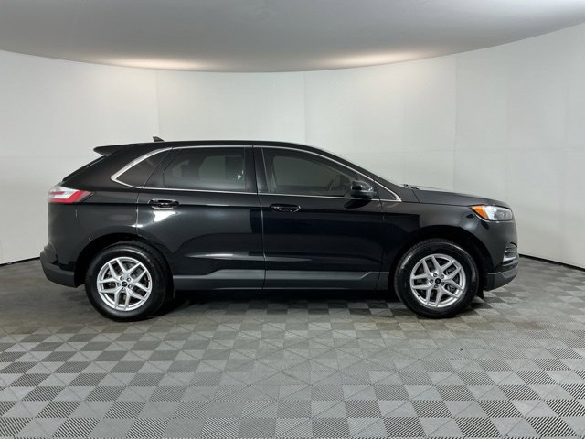 Used 2024 Ford Edge SEL AWD/4WD image 4