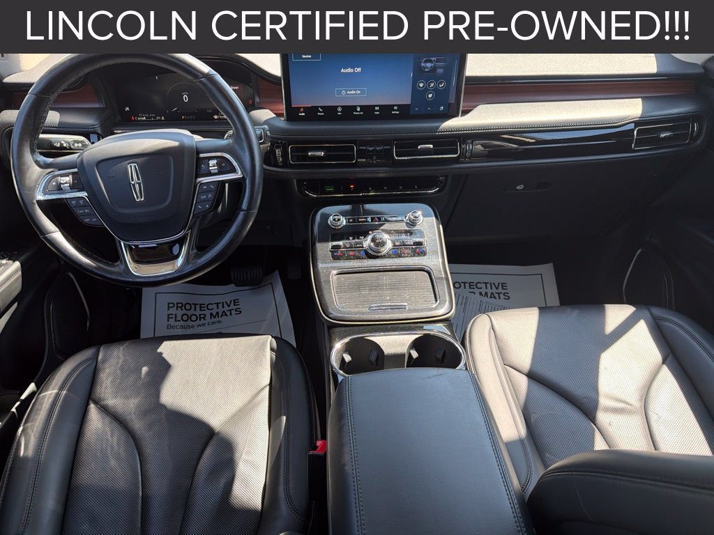 Used 2023 Lincoln Nautilus Reserve AWD/4WD image 2