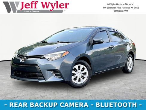 Used 2015 Toyota Corolla LE FWD image 1