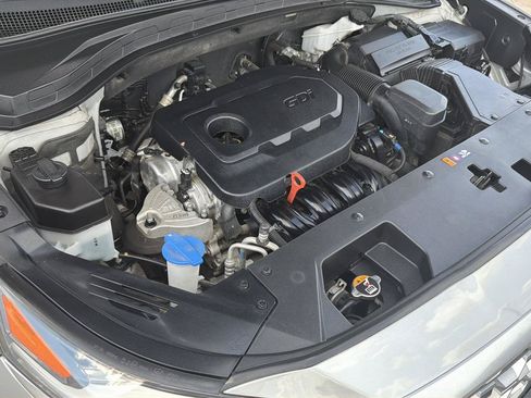 Used 2020 Hyundai Santa Fe SEL AWD/4WD image 37