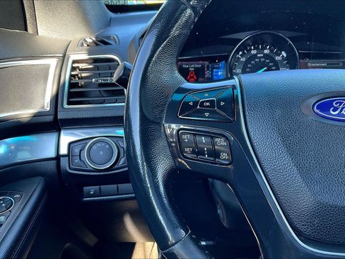 Used 2017 Ford Explorer Limited w/ Equipment Group 301A image 18