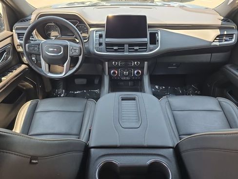 Used 2021 GMC Yukon XL SLT RWD image 10