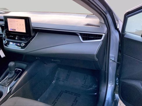 Used 2024 Toyota Corolla LE FWD image 18