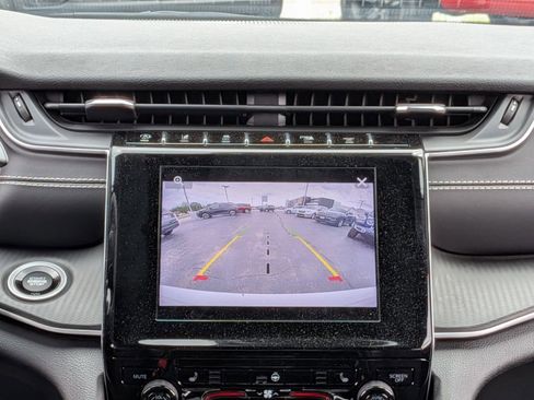 Used 2023 Jeep Grand Cherokee L Laredo AWD/4WD image 34