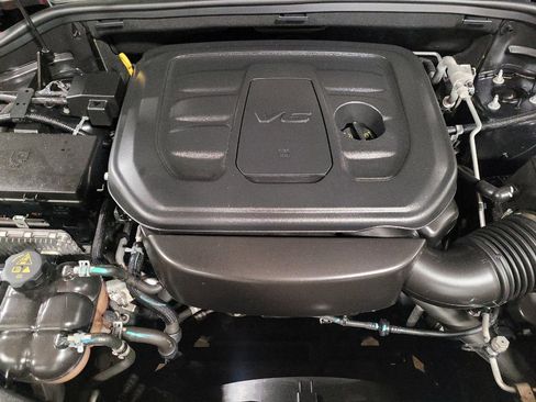 Used 2021 Jeep Grand Cherokee Laredo RWD image 30