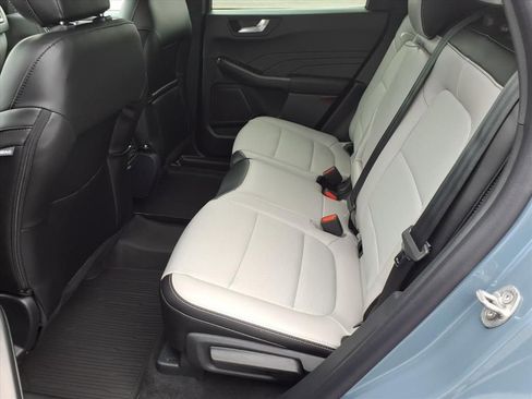 New 2025 Ford Escape SE FWD image 5