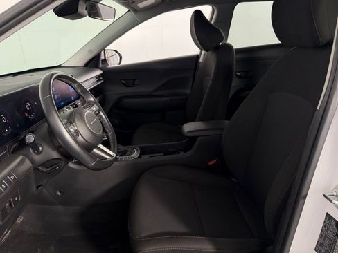 Used 2024 Hyundai Kona SEL FWD image 21