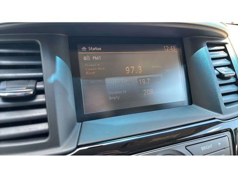 Used 2013 Nissan Pathfinder SV AWD/4WD image 19