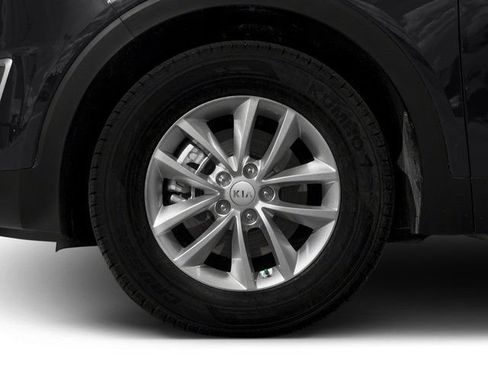 Used 2018 Kia Sorento FWD image 14