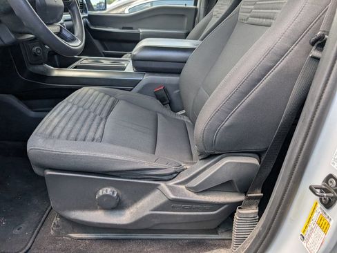 Used 2021 Ford F150 XL w/ STX Appearance Package RWD image 9