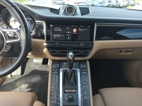Used 2020 Porsche Macan S AWD/4WD image 25