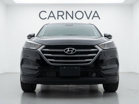 Used 2018 Hyundai Tucson SE FWD image 2