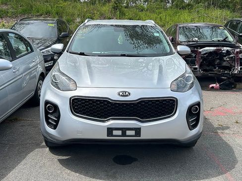 Used 2017 Kia Sportage LX w/ LX Popular Package AWD/4WD image 2