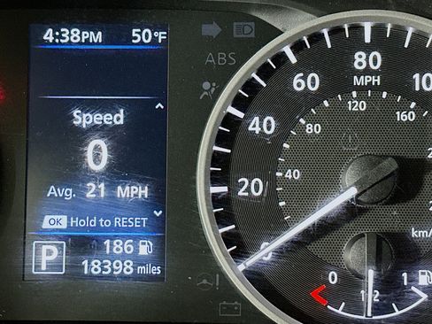 Used 2024 Nissan Sentra S image 19